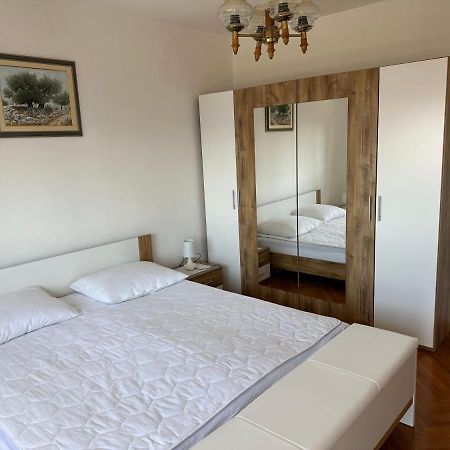 Spacious 2-Room Apartment With Beautiful Sea View Crikvenica Dış mekan fotoğraf