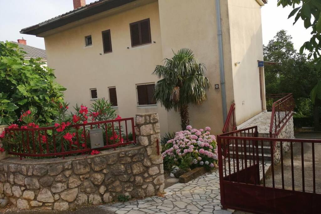 Spacious 2-Room Apartment With Beautiful Sea View Crikvenica Dış mekan fotoğraf