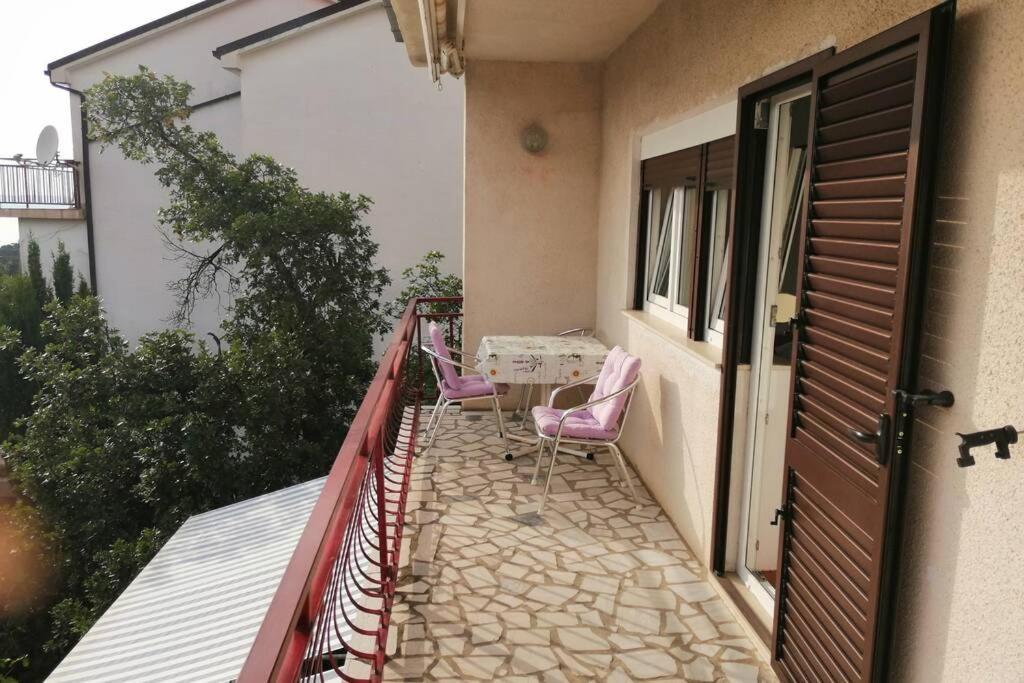 Spacious 2-Room Apartment With Beautiful Sea View Crikvenica Dış mekan fotoğraf